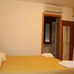 Riva 3*
