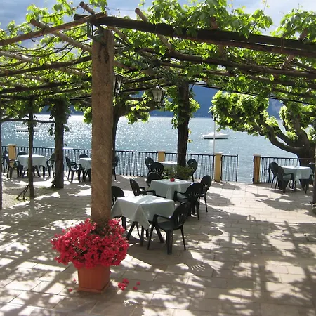 Hotel Riva 3*