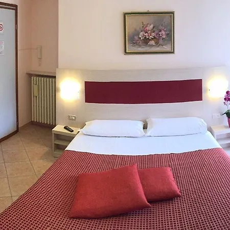 Hotel Riva Reno Di Leggiuno