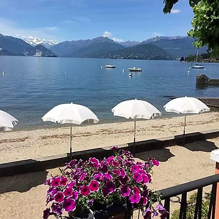 Riva Hotel