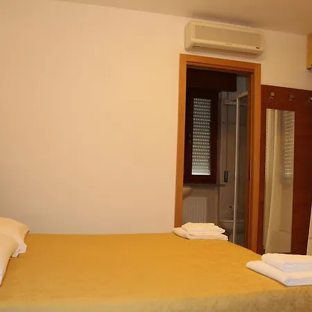 Riva 3*