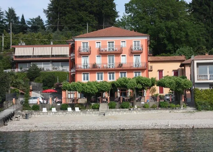 Hotel Riva 3*