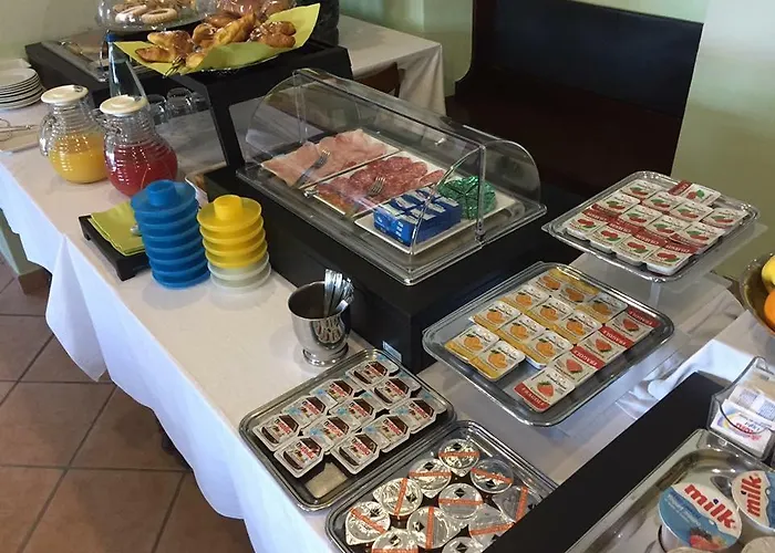 Riva 호텔 레노 디 레기우노