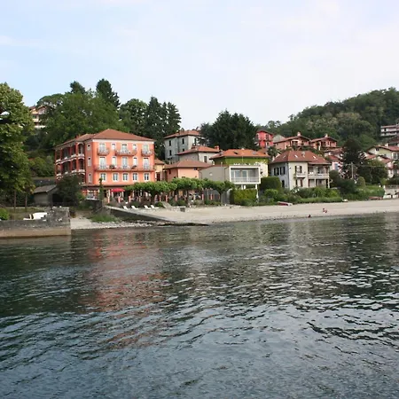 Riva Hotel