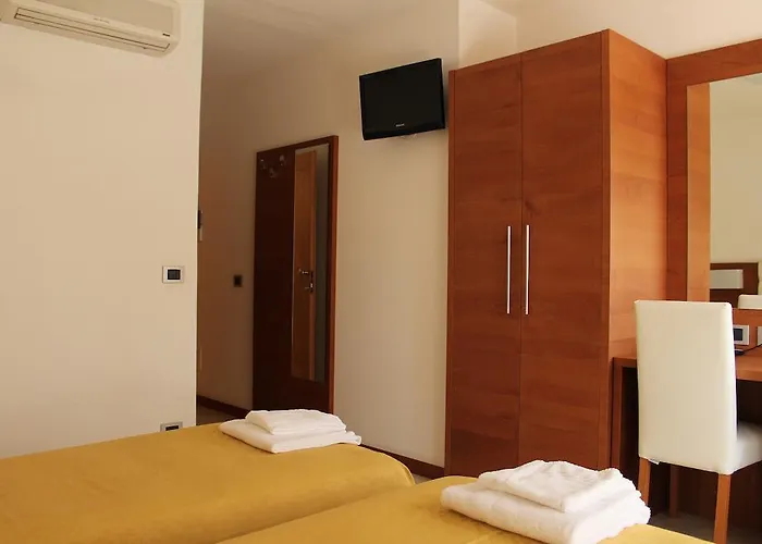 Riva Рено-ди-Леджуно